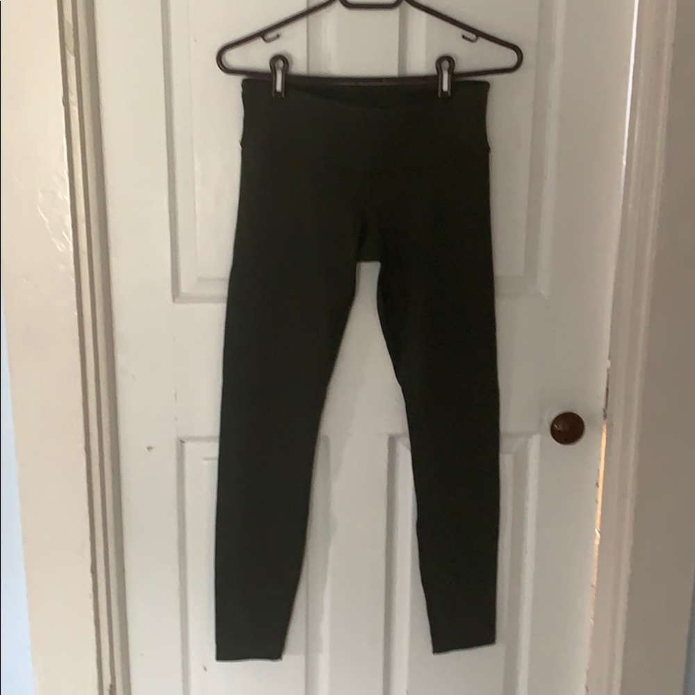 Lululemon Wunder Under